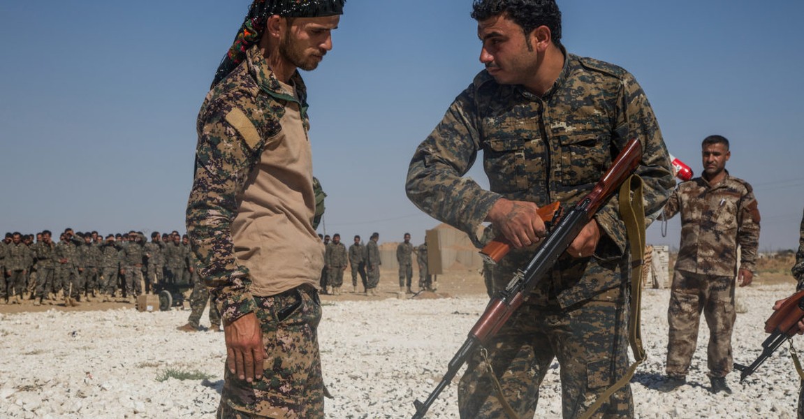 [ẢNH] SDF lập liên minh quân sự với SAA để chống trả cuộc tấn công của Thổ Nhĩ Kỳ?