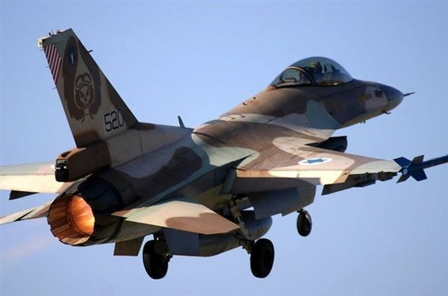 [ẢNH] Israel tấn công căn cứ chiến lược của Syria nơi Nga từng đặt trạm radar cảnh giới