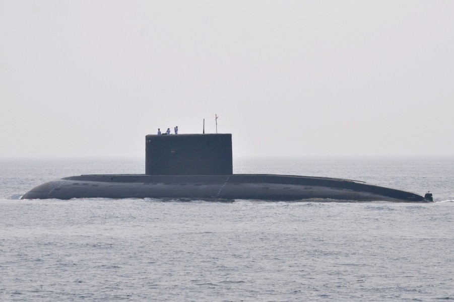 [ẢNH] Ấn Độ chuyển giao tàu ngầm Kilo cho đối tác Đông Nam Á