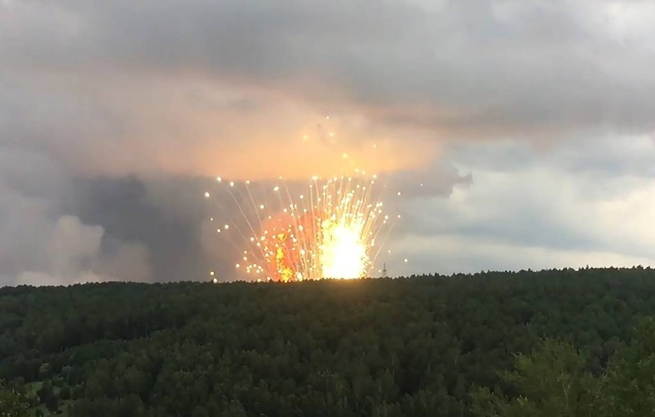 [ẢNH] Thương vong lớn tại căn cứ Nga do động cơ tên lửa hạt nhân Burevestnik phát nổ?