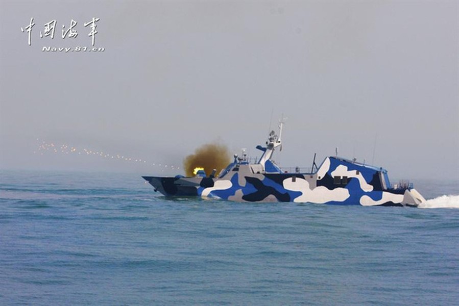 [ẢNH] Trung Quốc gây bất ngờ khi sớm loại biên tàu tên lửa tàng hình Type 022