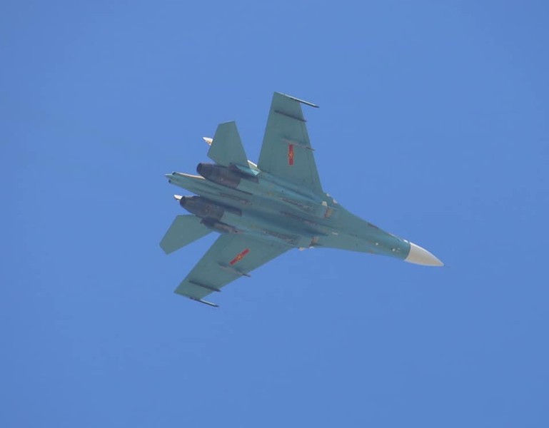 [ẢNH] Không quân Việt Nam nhận lại hàng loạt tiêm kích Su-27