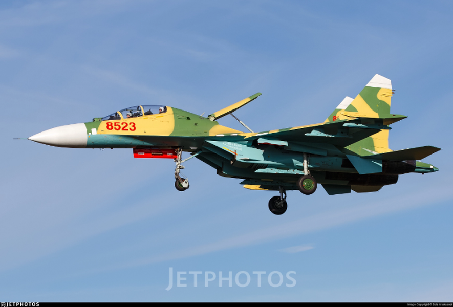 [ẢNH] Không quân Việt Nam nhận lại hàng loạt tiêm kích Su-27
