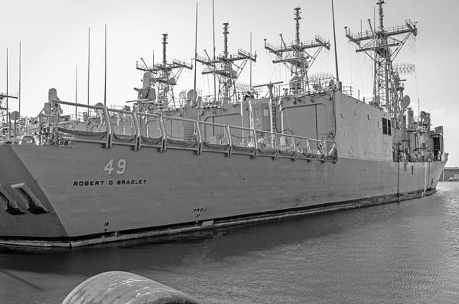 [ẢNH] Mỹ bán thanh lý chiến hạm cũ cho đồng minh với giá... 'cực chát'