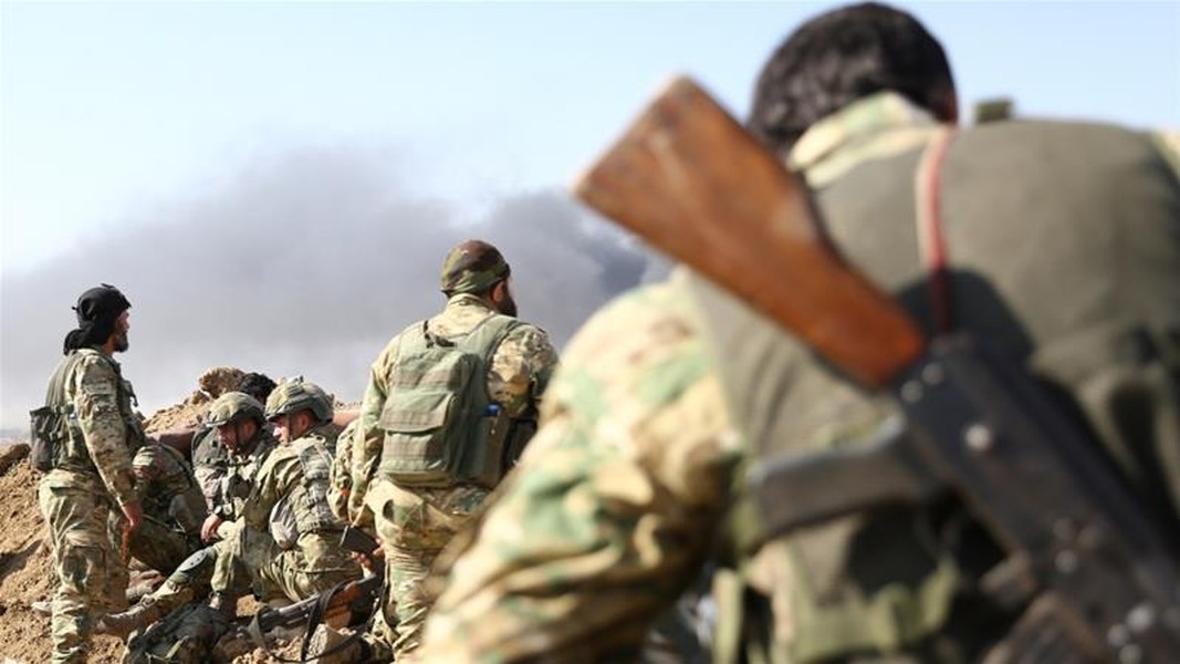 [ẢNH] Quân đội Syria hứng chịu thất bại nặng nề tại Đông Bắc Latakia