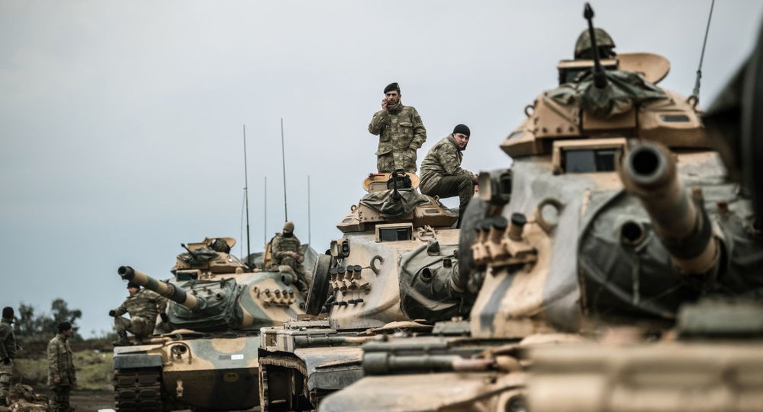 [ẢNH] Thổ Nhĩ Kỳ đe dọa phản ứng cứng rắn với Nga vì phá vỡ hiệp định ngừng bắn