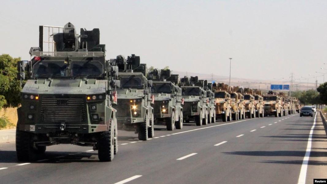 [ẢNH] Thổ Nhĩ Kỳ đe dọa phản ứng cứng rắn với Nga vì phá vỡ hiệp định ngừng bắn