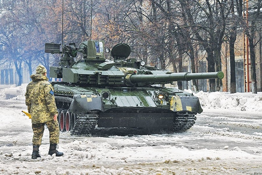 [ẢNH] Đoạn tuyệt với Nga, kim ngạch xuất khẩu vũ khí của Ukraine ‘tụt dốc không phanh’