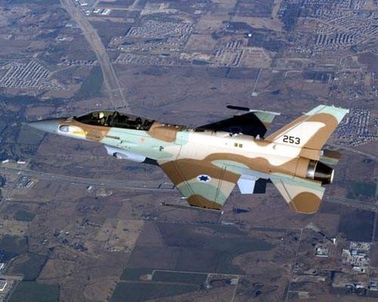 [ẢNH] Vi phạm lời cảnh báo của Nga, tiêm kích Israel bị Su-35 rượt đuổi quyết liệt?