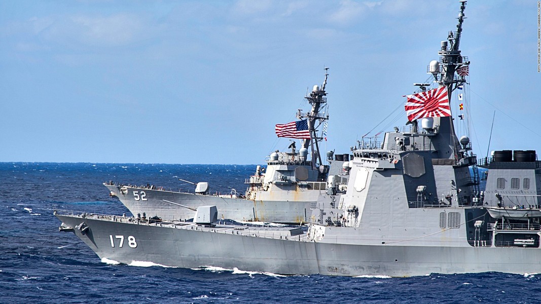 [ẢNH] Nghị sĩ Nhật 'nói cứng' về quần đảo Kuril khi sức mạnh hải quân đã vượt trội Nga