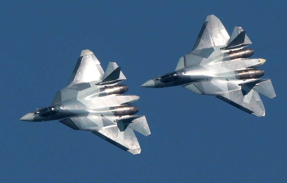 [ẢNH] Tiêm kích tàng hình Su-57 Nga rơi vì bị cài phần mềm gián điệp?