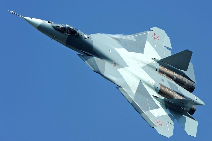 [ẢNH] Báo Mỹ: Tiêm kích tàng hình Su-57 Nga 