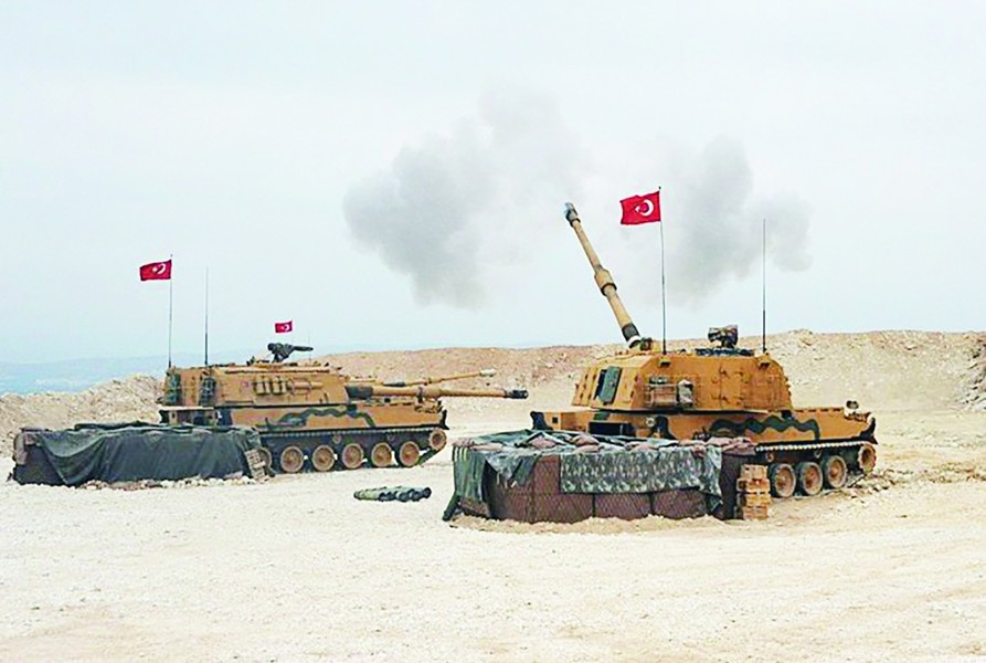 [ẢNH] Quân đội Syria gặp nguy khi hơn 100 xe tăng Thổ Nhĩ Kỳ đã tràn vào Idlib?