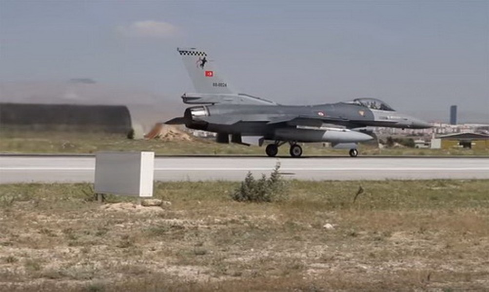 [ẢNH] F-16 Thổ Nhĩ Kỳ lập kỷ lục thế giới khi bắn hạ L-39 Syria?