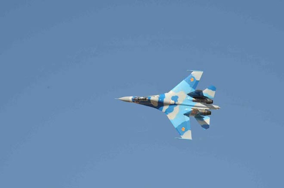 [ẢNH] Su-27 Nga rơi tại biển Đen do 
