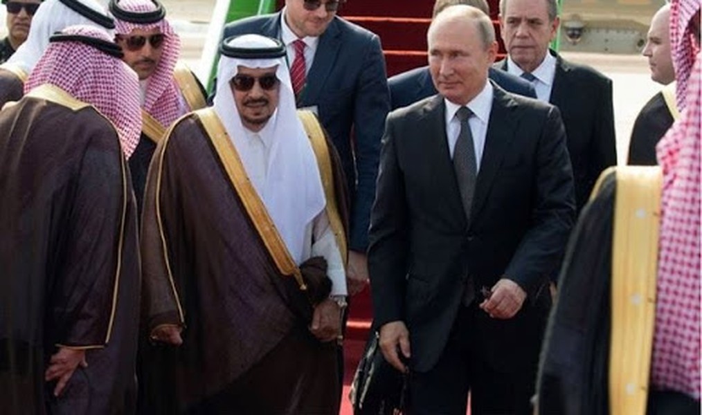 [ẢNH] Nga buộc Saudi Arabia phải đầu hàng trong thương chiến dầu mỏ
