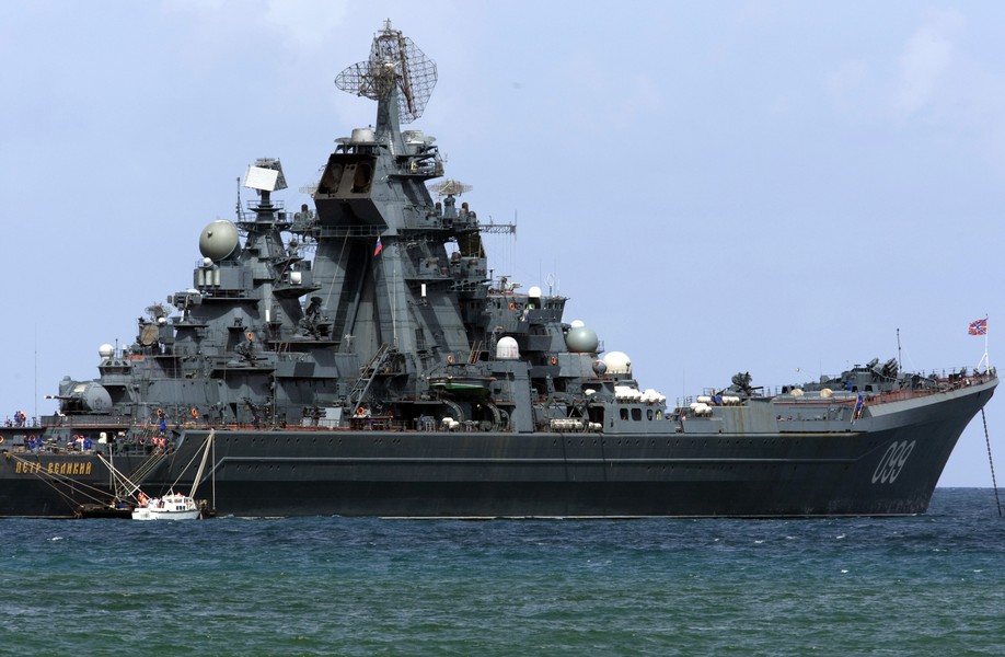 [ẢNH] Vì sao hải quân Nga kiên quyết loại biên hai tuần dương hạm hạt nhân cực mạnh?