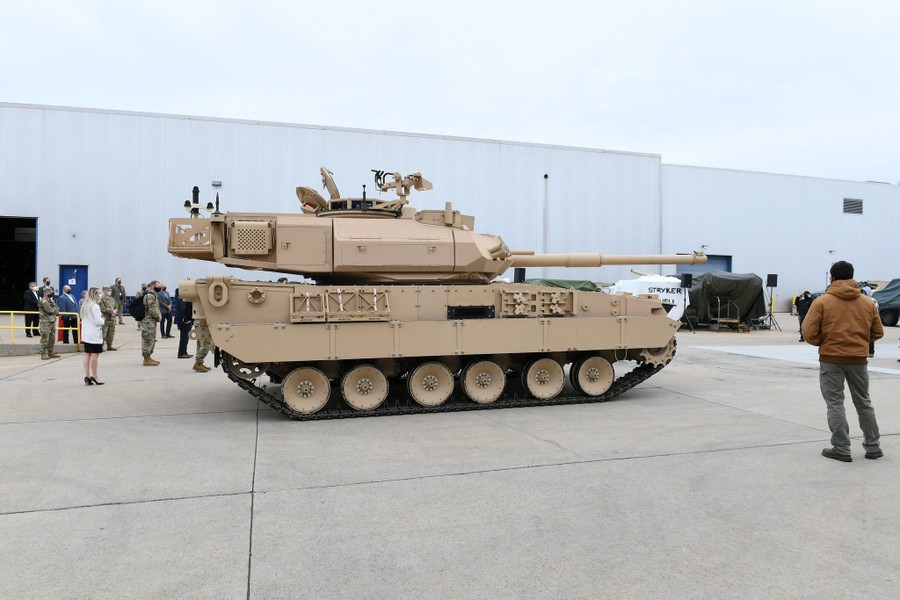 [ẢNH] Mỹ công khai các nguyên mẫu xe tăng hạng nhẹ 