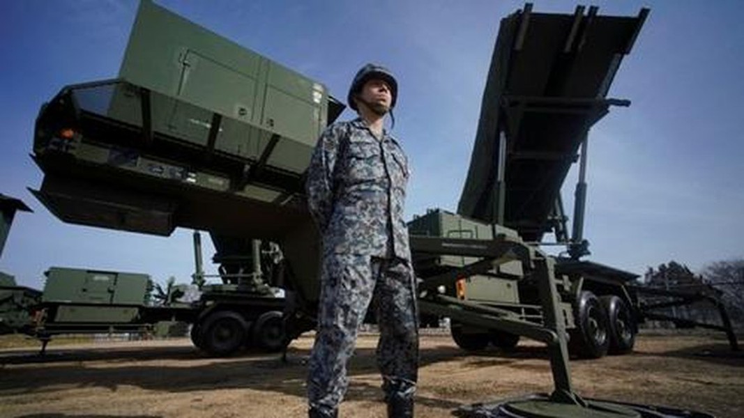 [ẢNH] Báo Trung Quốc: Tên lửa S-400 Nga có giá quá ‘chát’ trong khi tính năng không hơn HQ-22
