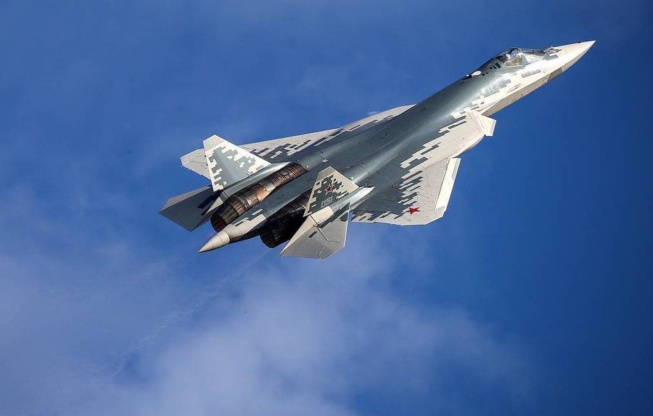 [ẢNH] Động cơ giai đoạn hai cho tiêm kích tàng hình Su-57 lại tiếp tục trễ hẹn