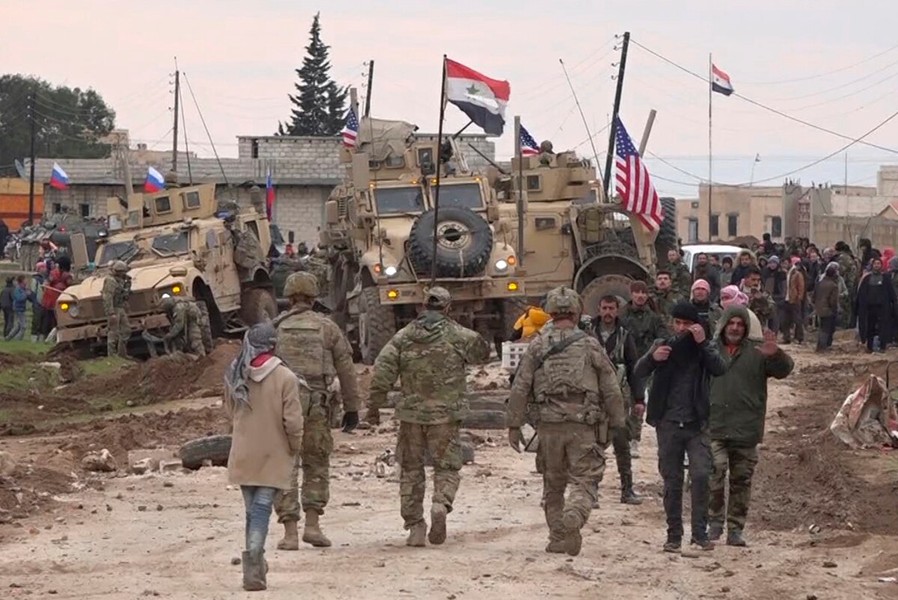 [ẢNH] Quân đội Mỹ muốn biến Syria thành 