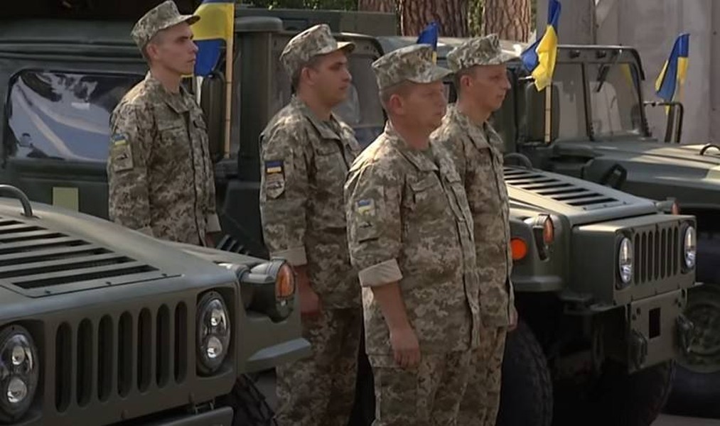 [ẢNH] Nga cảnh báo sẽ cung cấp vũ khí cho Donbass khi Mỹ tăng viện trợ cho Ukraine