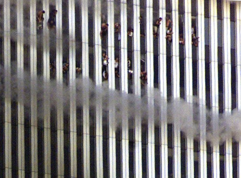 [ẢNH] Sự thật tàn khốc trong vụ khủng bố đẫm máu nhất tại Mỹ cách đây 17 năm