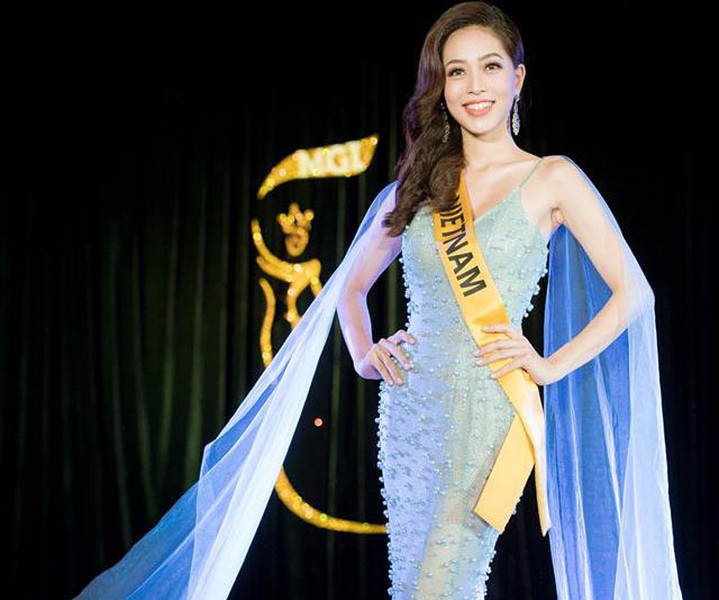 [ẢNH] Được bình chọn nhiều nhất trước thềm chung kết, Bùi Phương Nga vẫn chỉ dừng chân ở top 10 Hoa hậu Hòa bình quốc tế