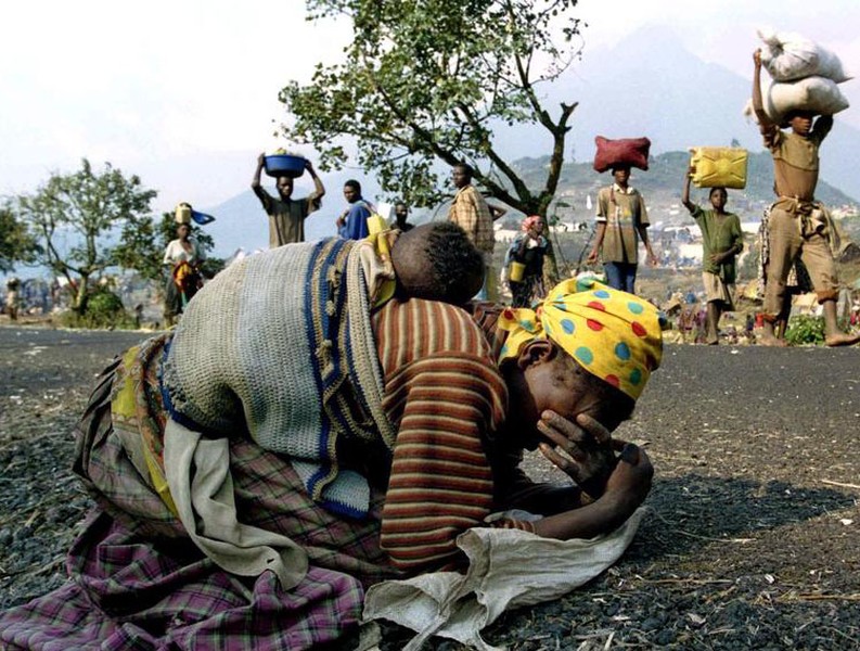 [ẢNH] Tưởng niệm 25 năm nạn diệt chủng Rwanda: Những khuôn hình gây ám ảnh
