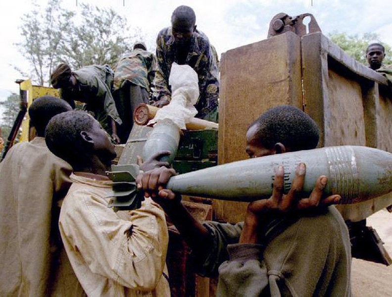 [ẢNH] Tưởng niệm 25 năm nạn diệt chủng Rwanda: Những khuôn hình gây ám ảnh