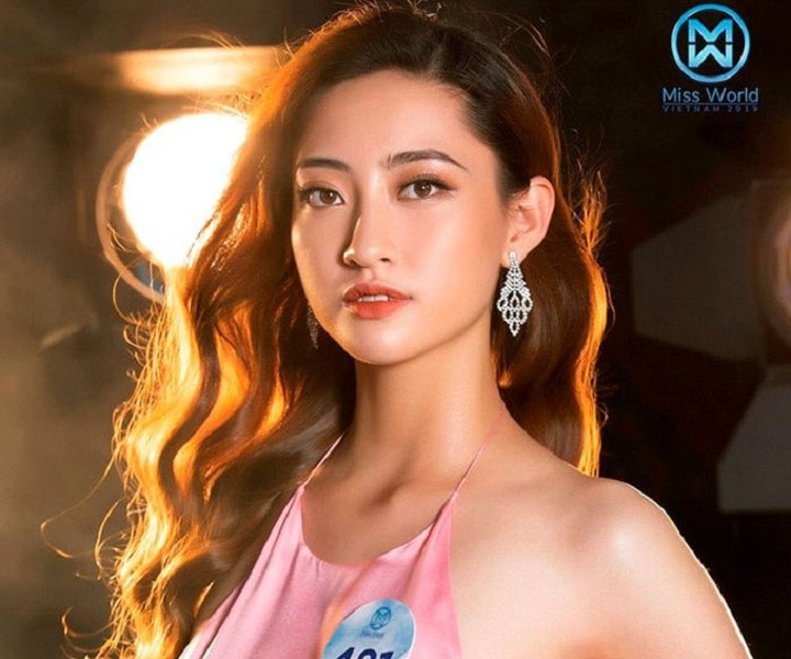 [ẢNH] Những hình ảnh ấn tượng của Lương Thùy Linh trong cuộc thi Hoa hậu Thế giới Việt Nam 2019