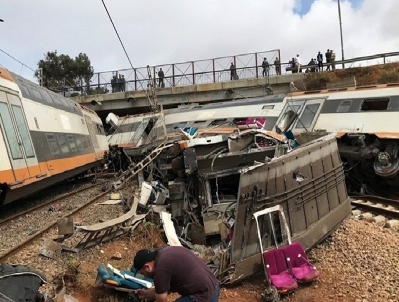 Vụ tai nạn tàu hỏa kinh hoàng khiến hơn 100 người thương vong tại Morocco