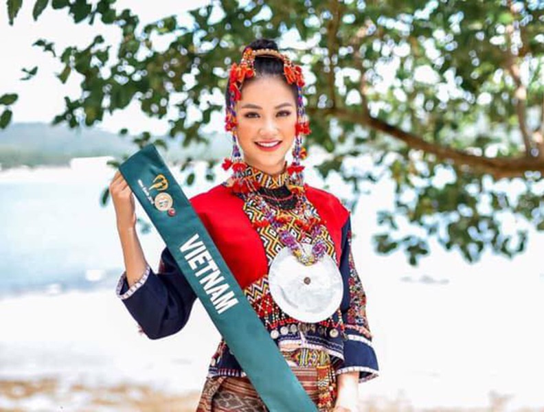 Nhìn lại chặng đường chinh phục Hoa hậu Trái đất 2018 của Phương Khánh