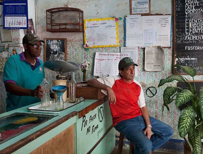 Hòa mình vào nhịp sống thường nhật của người dân Cuba