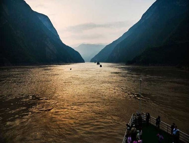 Chiêm ngưỡng những dòng sông huyền bí nhất thế giới