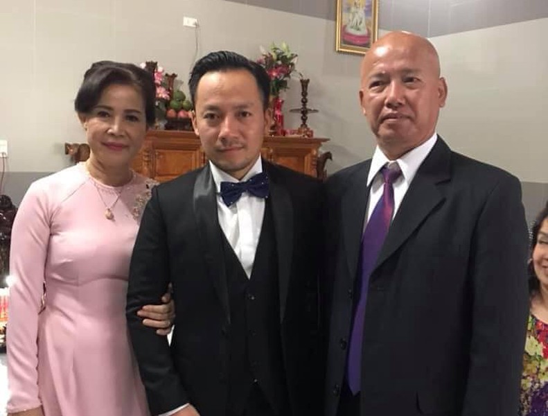 [ẢNH] Hé lộ hình ảnh hiếm hoi tại đám cưới của Tiến Đạt và vợ 9X