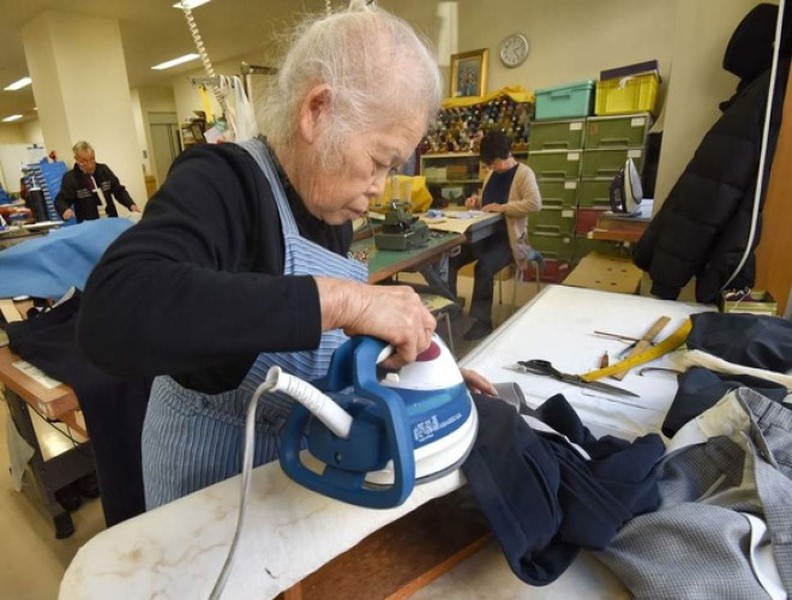 Chuyện lạ: Người già Nhật Bản cố tình vào tù vì... sợ cô đơn và nghèo đói