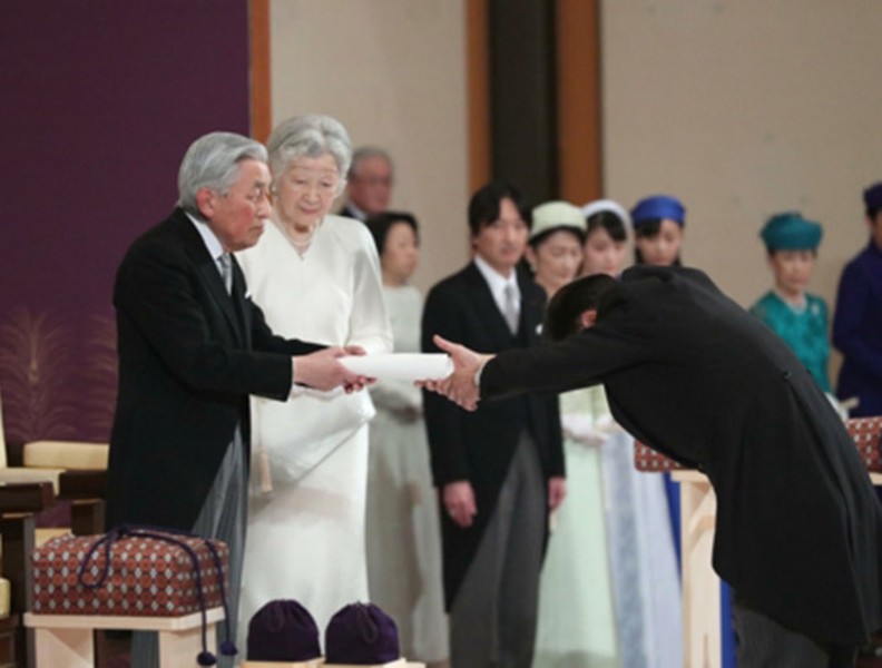 [ẢNH] Những thời khắc ấn tượng trong lễ thoái vị của Nhật hoàng Akihito