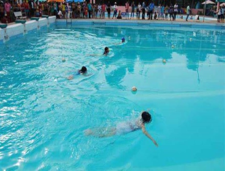 10 bệnh dễ lây nhiễm từ bể bơi và cách phòng tránh