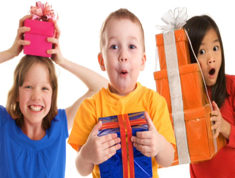 Tết thiếu nhi 1-6 nên tặng quà gì cho các bé?