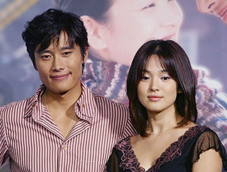 Tình duyên lận đận của Song Hye Kyo trước khi ly hôn Song Joong Ki