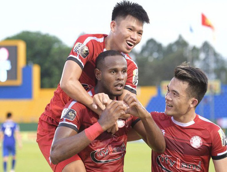 [ẢNH] CLB TP HCM vs Hà Nội FC: Trận chiến nảy lửa giành ngôi đầu bảng