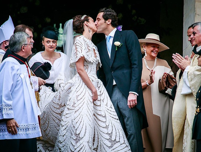 Áo cưới đẹp : Mẫu áo, Váy cưới đẹp quyến rũ nhất năm 2024