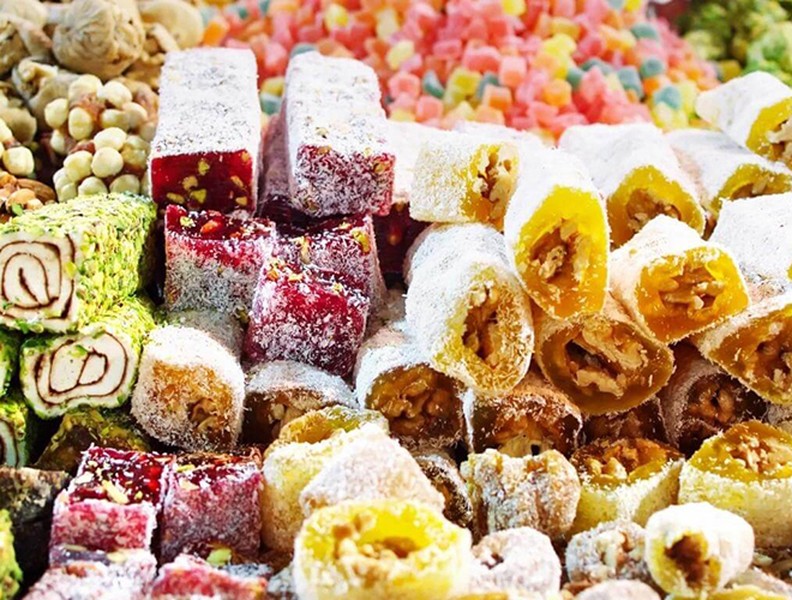 [ẢNH] Chuyện gì sẽ xảy ra với cơ thể nếu bạn ăn quá nhiều đồ ngọt?
