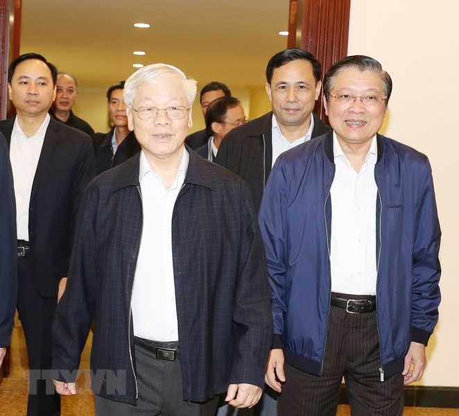 Hình ảnh Tổng Bí thư, Chủ tịch nước Nguyễn Phú Trọng chủ trì họp Bộ Chính trị