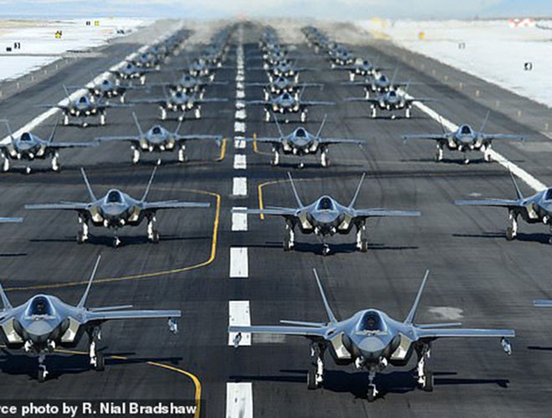 [Ảnh] Mỹ ngăn việc triển khai 48 chiến đấu cơ F-35A sang Anh để phòng ngừa Huawei