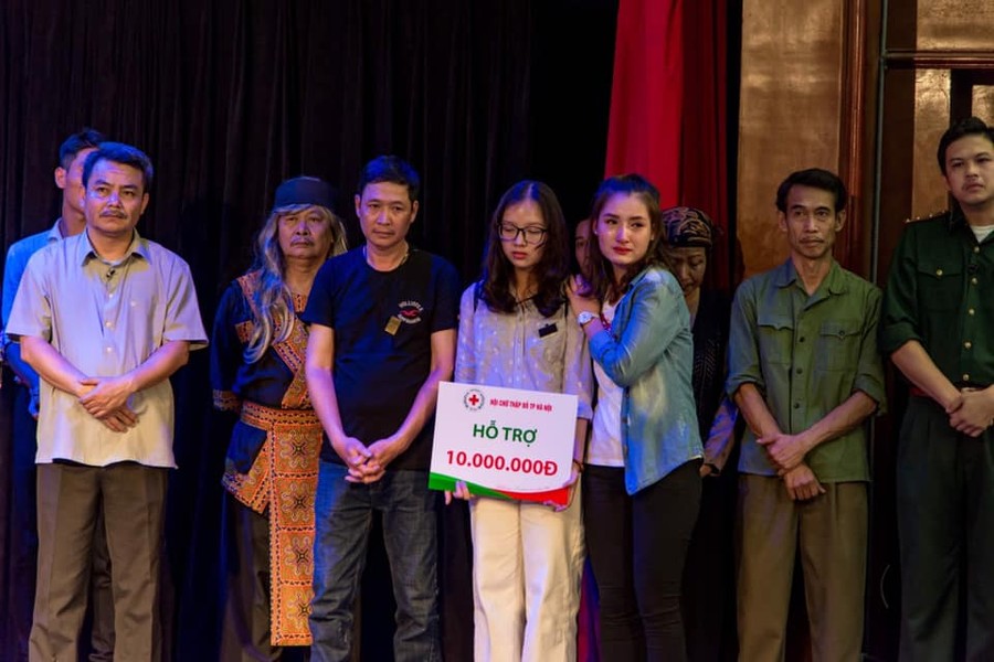 3 đêm diễn đẫm nước mắt giúp đỡ gia đình nạn nhân tử vong tại hầm Kim Liên