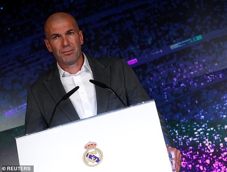 [ẢNH] Dàn sao thượng hạng đủ giúp Zidane khởi tạo 