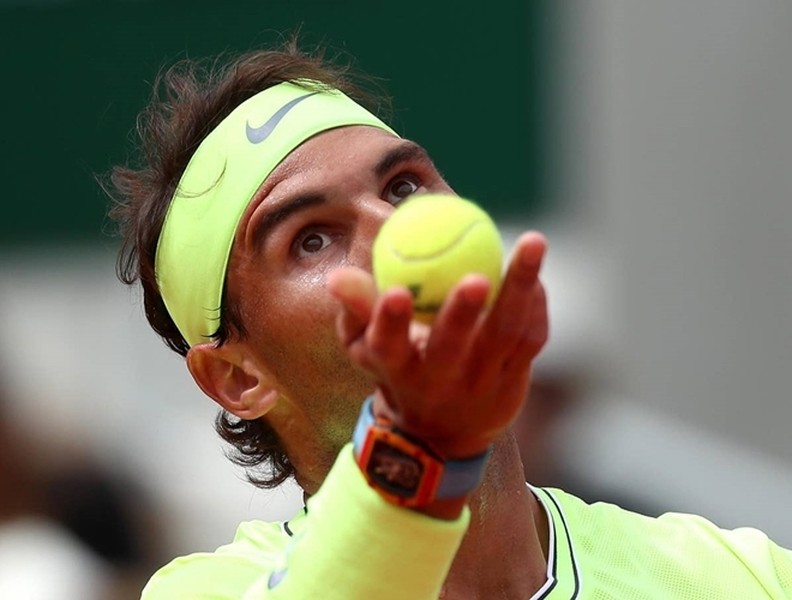 [ẢNH] Khoảnh khắc vỡ òa của Nadal khi giành Grand Slam thứ 18