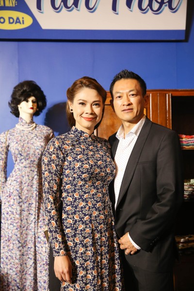 Mẹ chồng Tăng Thanh Hà gây chú ý tại đêm nhạc Bolero của Mr Đàm